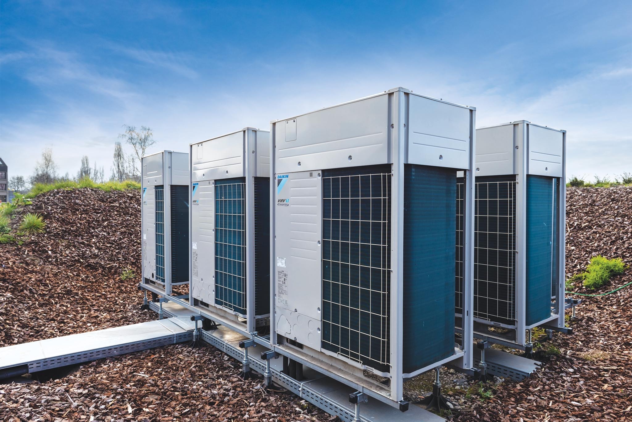 Komerční tepelné čerpadlo Daikin VRV vzduch-vzduch s chladivem R32 s nižším GWP