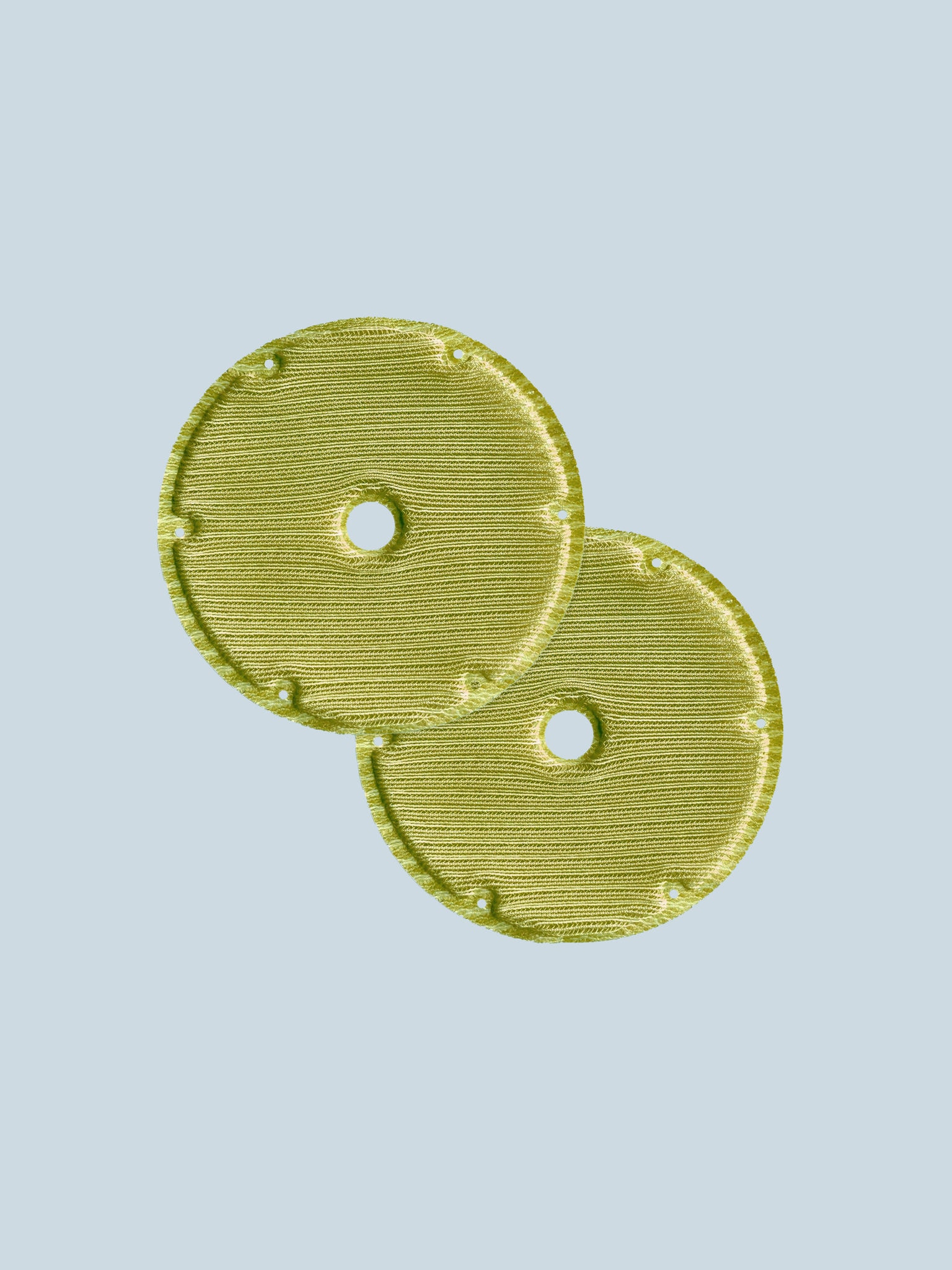 Zvlhčovací filtr, který dodává vlhkost suchému vzduchu