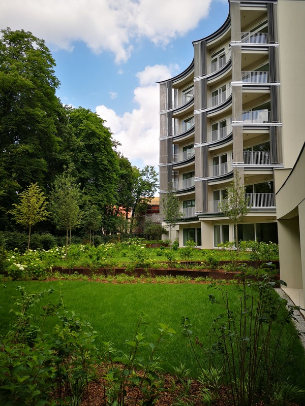 Budova